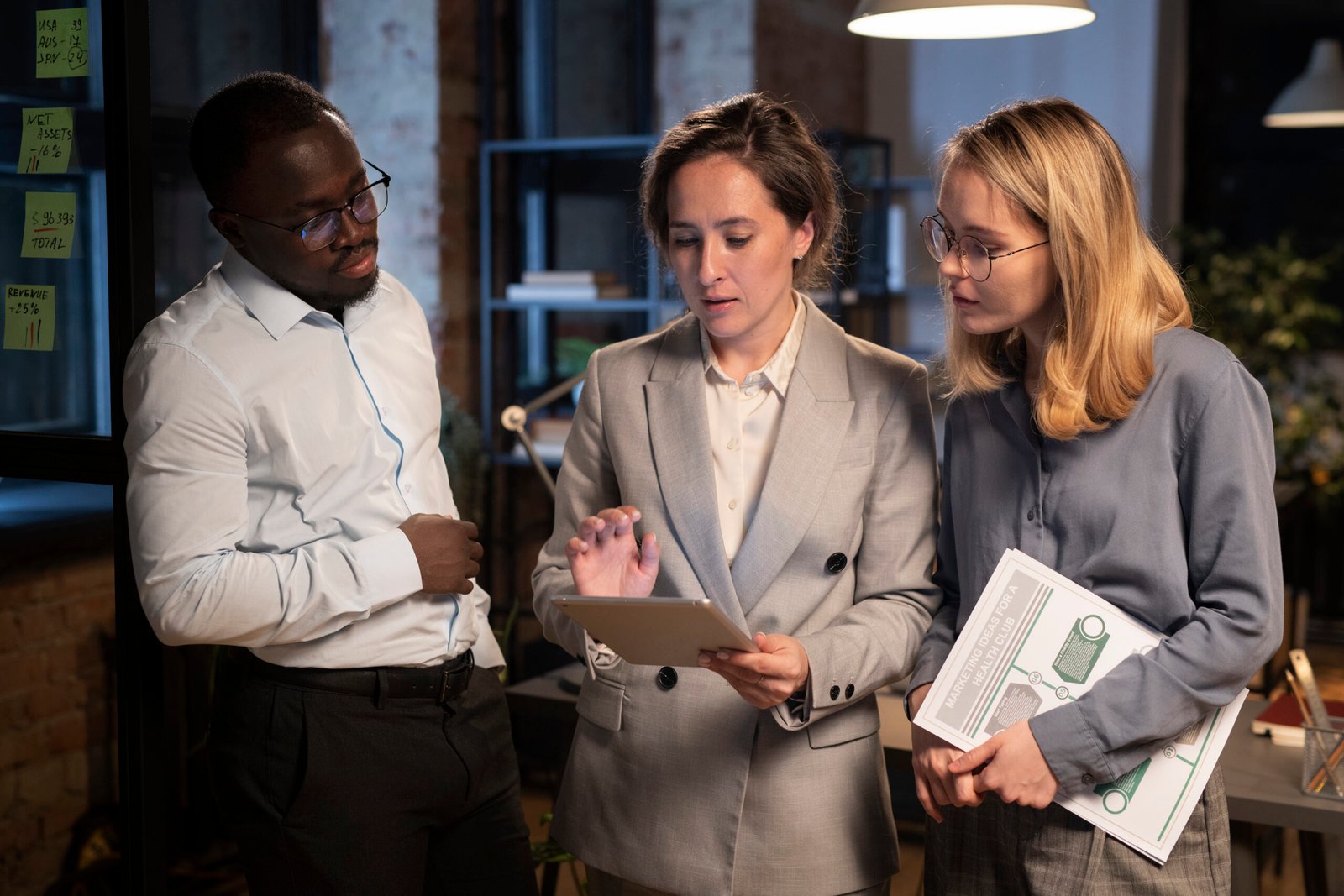 Business Incorporation in India: LLP vs Private Limited – What’s Right for You?